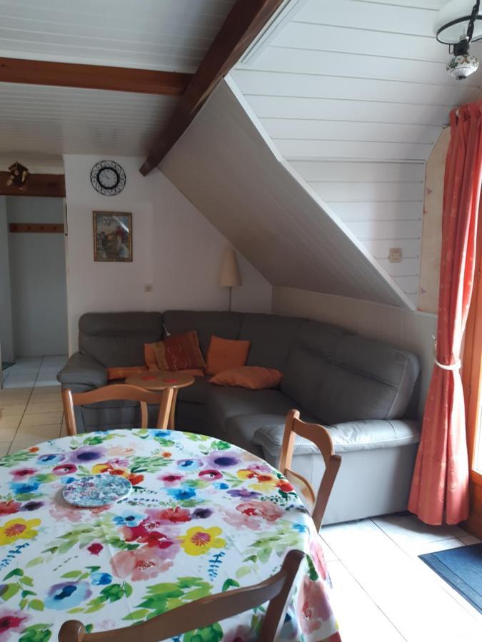 3 Rue Vicaire Apartment Contalmaison Luaran gambar